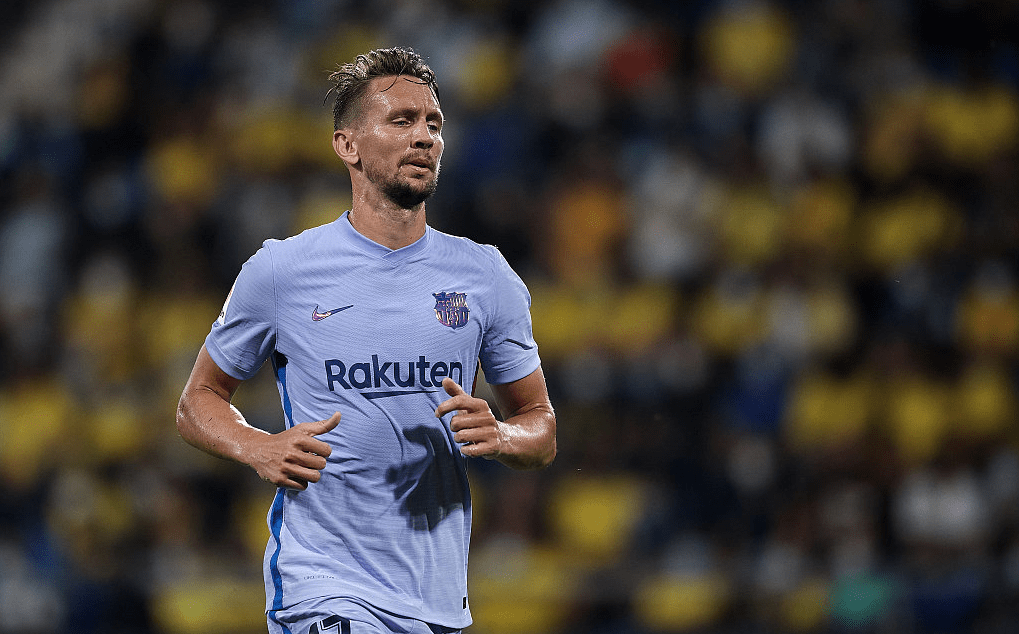 体育app下载-冲刺阶段全明星赛传出新动向，塞维利亚刷新队史纪录，管理层表态：质疑声仍在，资深球员宣示担当(主力军杯篮球赛举行全明星赛)