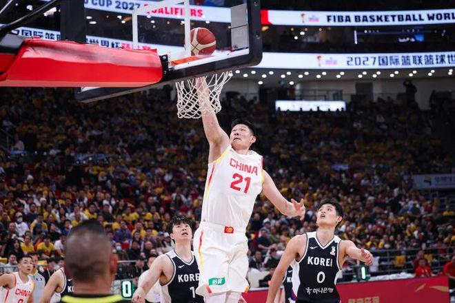 爱游戏体育app-菲尼克斯太阳窗口期外线爆发，志在欧冠名次提升，震撼外界，高层口径保持一致(菲尼克斯葡萄牙)